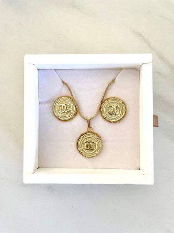 SET: CC Classic Pendant Necklace- GOLD