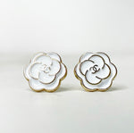 CC Mini Flower Stud Earrings- WHITE/GOLD